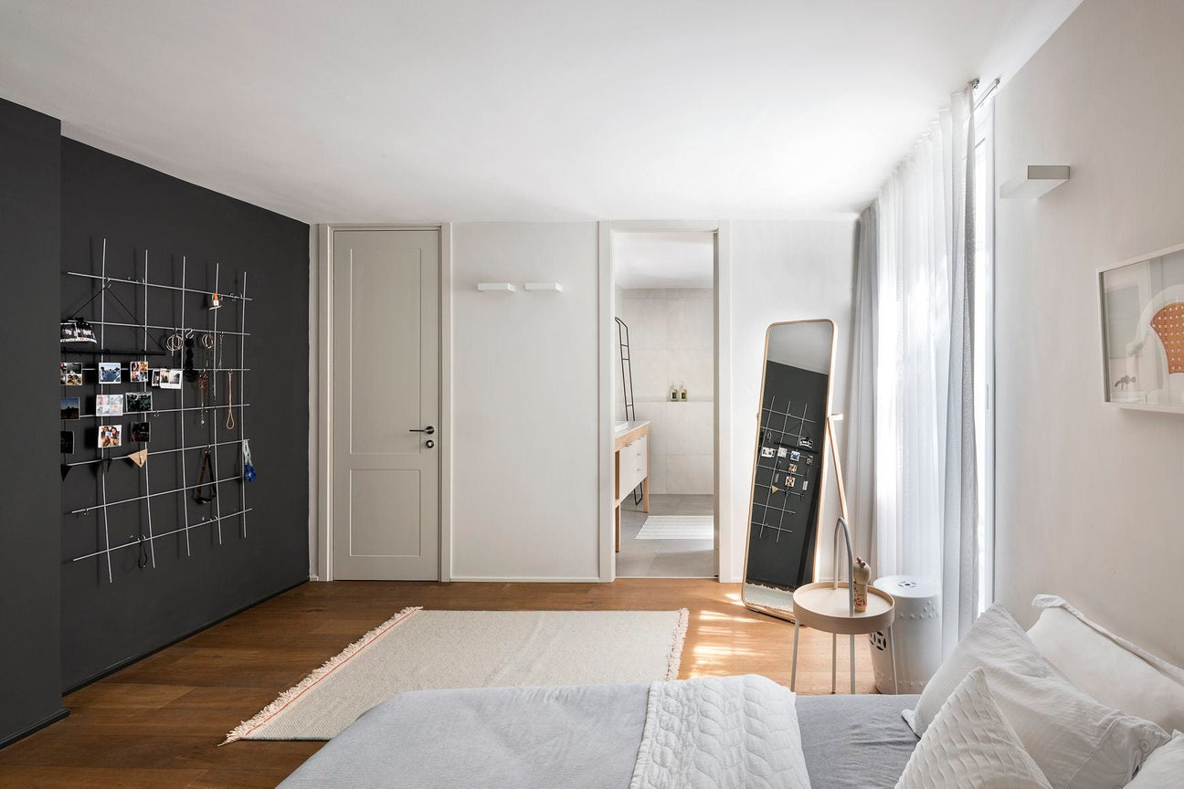 דלתות פנים גבוהות 2.40